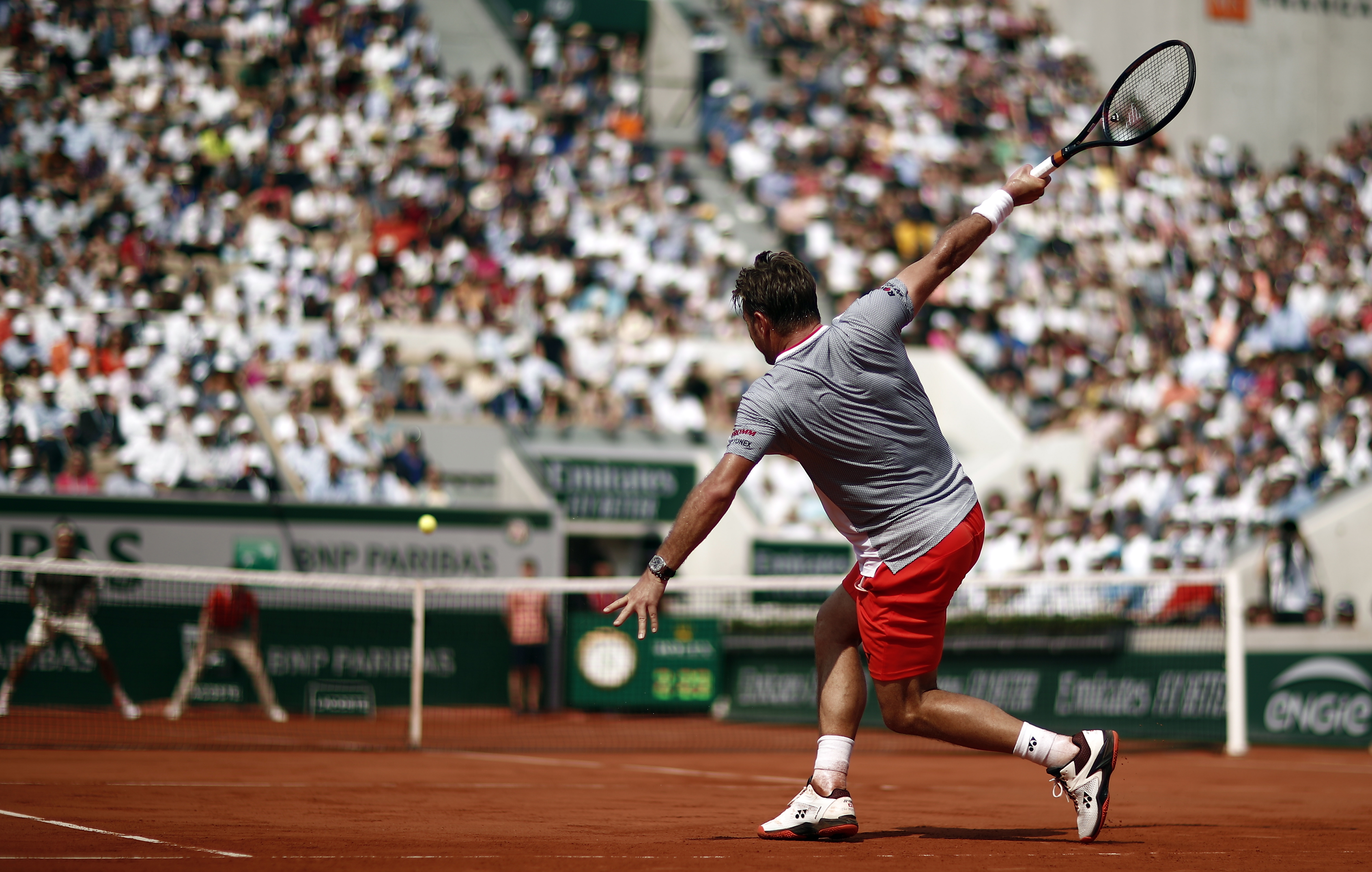 DB电竞-西班牙网球队绝杀欧洲网球队,费德勒惊艳世界的简单介绍