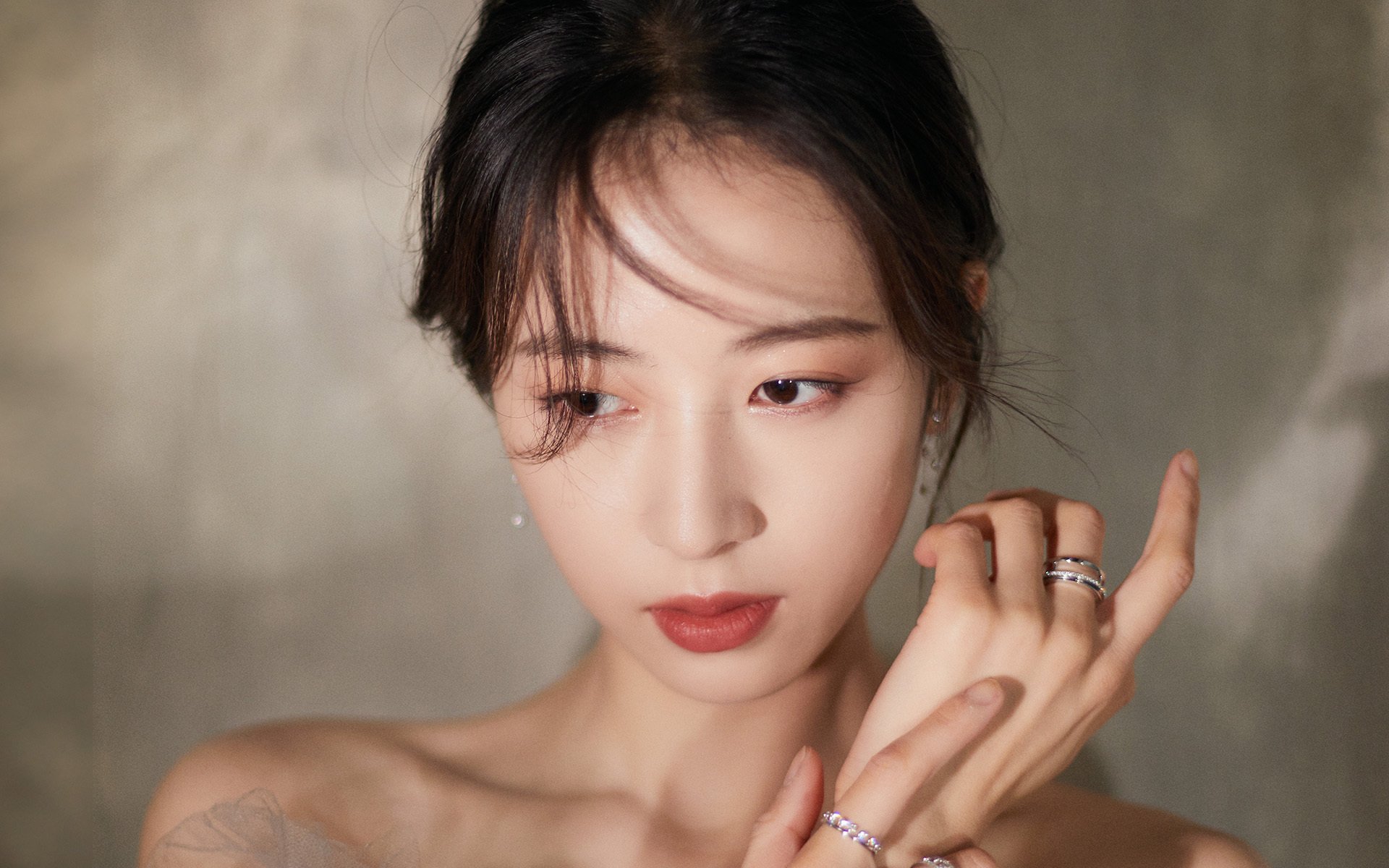 奥运周期关键战，法国队客场力克玻利维亚，焦点战展现卫冕冠军底蕴