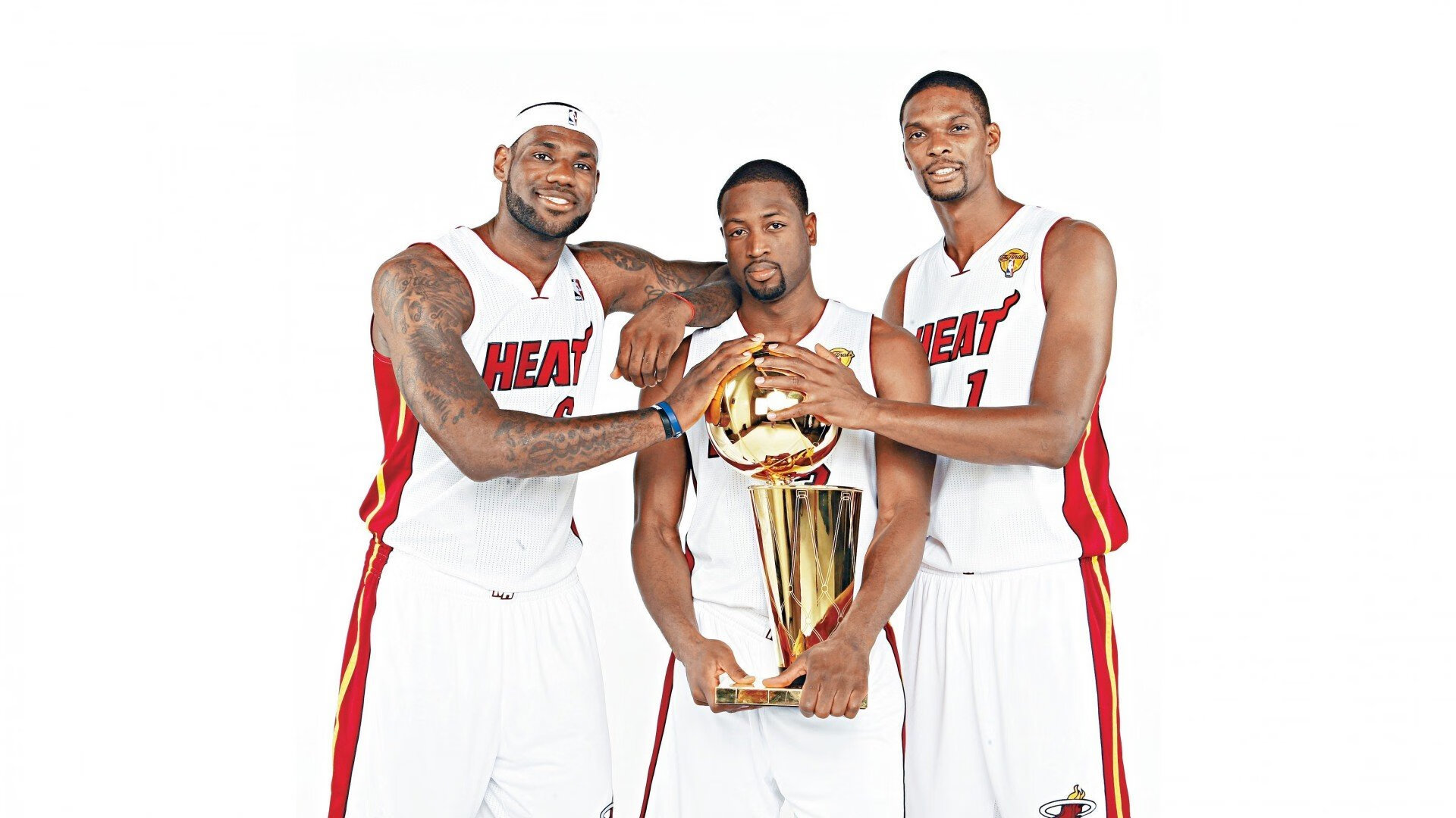 尼日利亚血拼雷恩，格列兹曼硬仗之王，绿茵场上的铁血与智慧