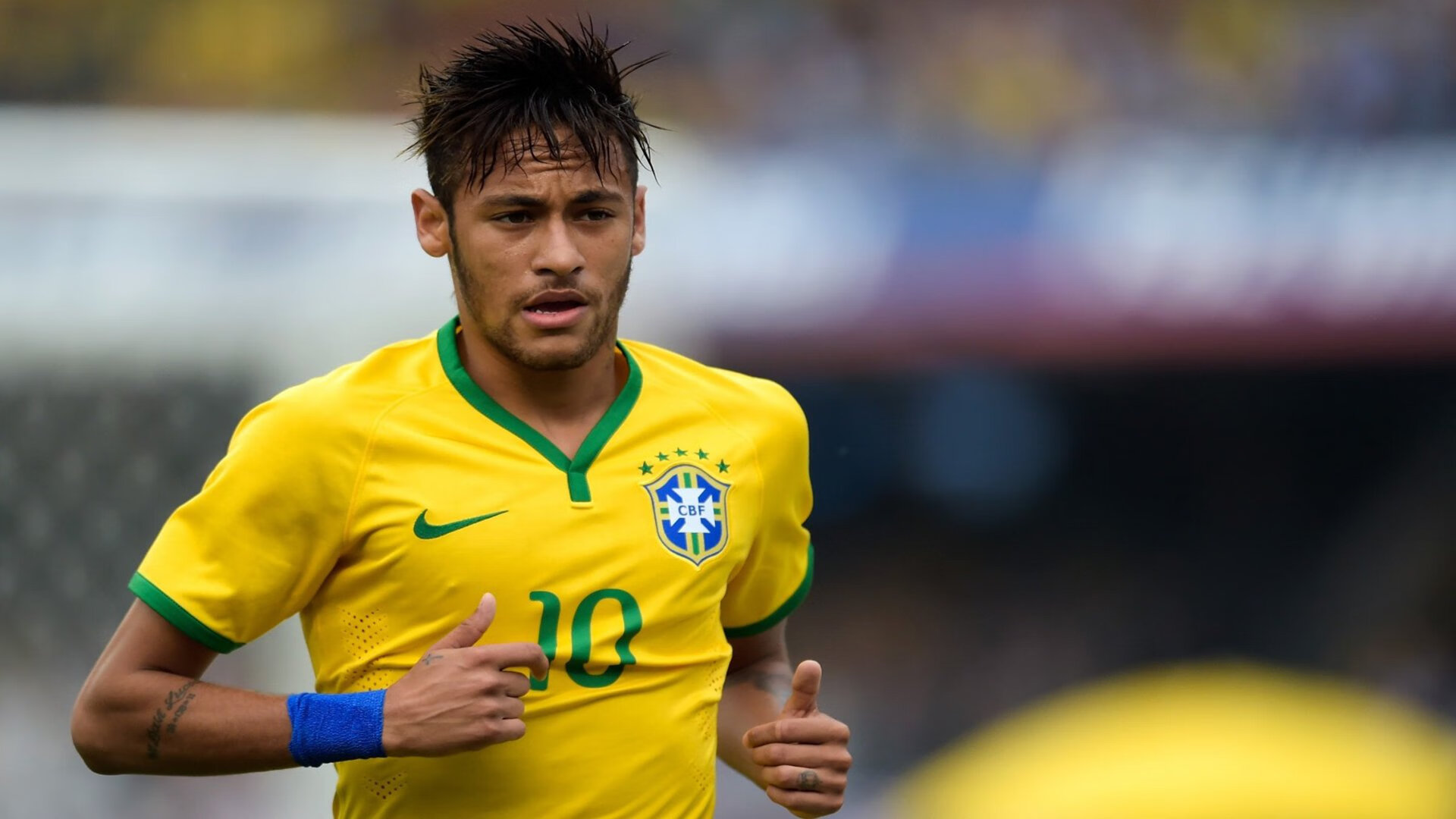 当独行侠遇上深圳队，库里如何用攻防统治诠释篮球艺术