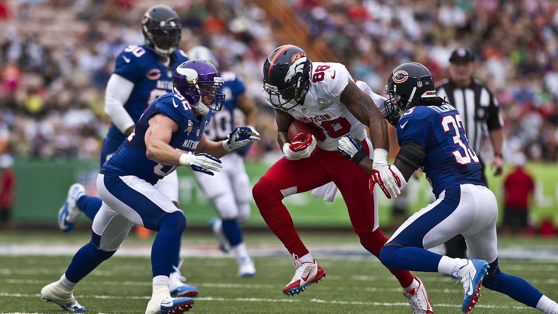 DB官网-骑士轻取雄鹿,恩比德高光表现,东部格局再起波澜